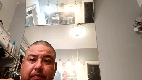 davidzhere222800 online show from 11/15/25, 07:49