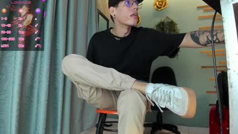 daviid_huge online show from 10/02/25, 01:34