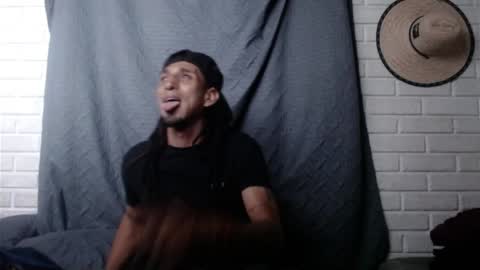 DAVILS online show from 04/05/26, 08:11