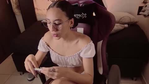 Davina online show from 12/14/25, 03:39