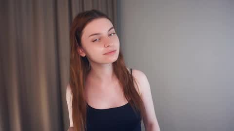 Snapshot of davinagreengo chatting on 04/25/26, 10:51 Louise online show from 04/25/26, 10:51
