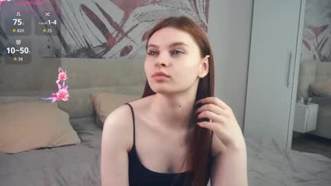 Snapshot of davinagreengo chatting on 05/25/26, 10:27 Louise online show from 05/25/26, 10:27
