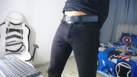 Snapshot of davisito7 chatting on 01/12/25, 05:03 David Angel online show from 01/12/25, 05:03