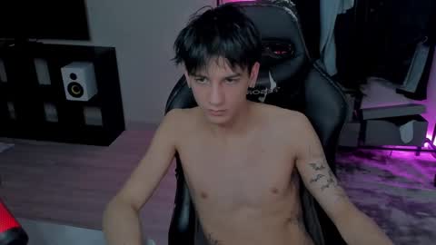 davis online show from 02/23/25, 11:25