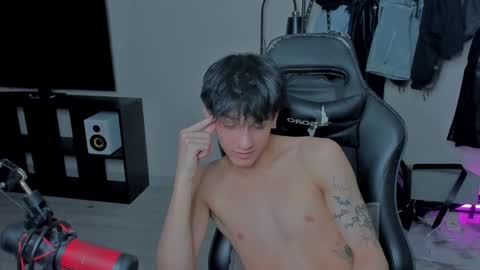 davis online show from 03/09/25, 10:08