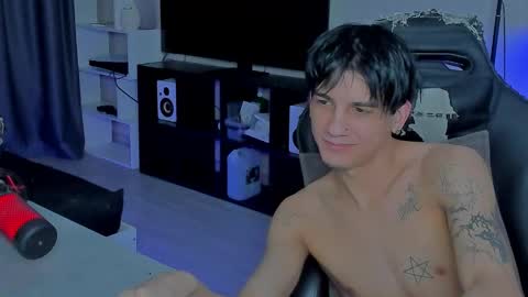 davis online show from 12/17/25, 02:01