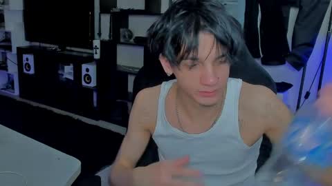 davis online show from 04/13/26, 03:23