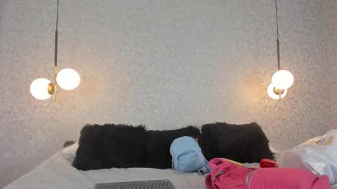 DAWA ANGELS online show from 11/22/25, 08:24