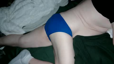 Snapshot of dawg_73 chatting on 11/01/25, 04:31 dawg_73 online show from 11/01/25, 04:31