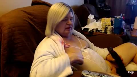 dawndoesall online show from 02/09/25, 09:39