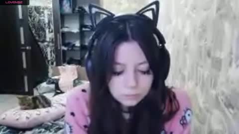 Alice online show from 11/29/25, 10:29