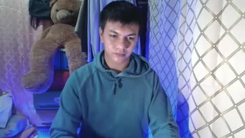 Snapshot of dax_x chatting on 03/11/26, 04:02 JC LOVER BOY online show from 03/11/26, 04:02