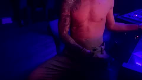 Snapshot of day__tripper chatting on 12/03/24, 09:22 day  tripper online show from 12/03/24, 09:22