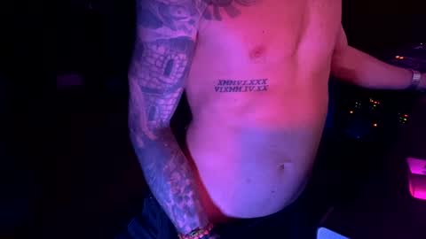 Snapshot of day__tripper chatting on 01/26/25, 12:43 day  tripper online show from 01/26/25, 12:43