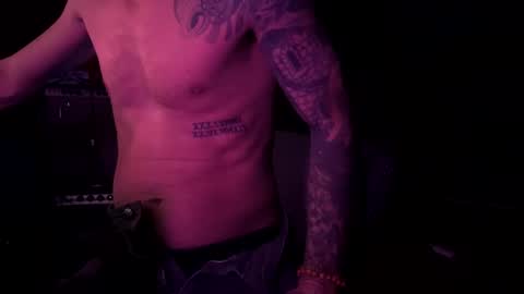 Snapshot of day__tripper chatting on 10/06/25, 07:39 day  tripper online show from 10/06/25, 07:39