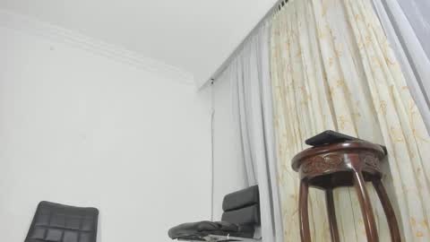 Day Alexa online show from 11/16/25, 01:39