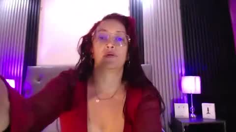Snapshot of dayana_mendozaa69 chatting on 06/18/26, 12:31 Dayana online show from 06/18/26, 12:31