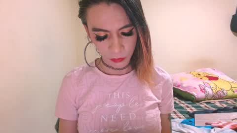 dayanna_01_ online show from 12/28/24, 10:55