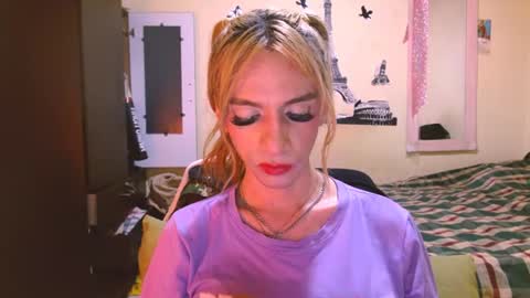 Snapshot of dayanna_01_ chatting on 07/13/26, 06:11 dayanna_01_ online show from 07/13/26, 06:11