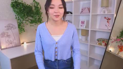 Kim online show from 11/11/25, 12:38