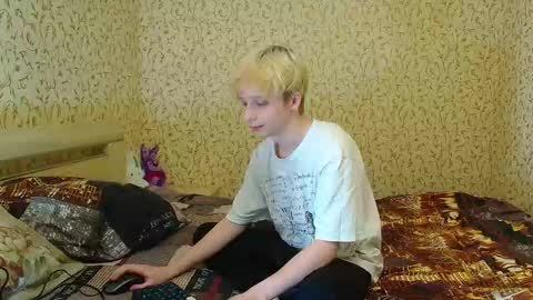 Snapshot of daylilong chatting on 10/05/25, 05:33 DayliLong online show from 10/05/25, 05:33