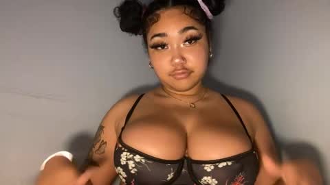 dayqueen1 online show from 04/03/26, 10:13