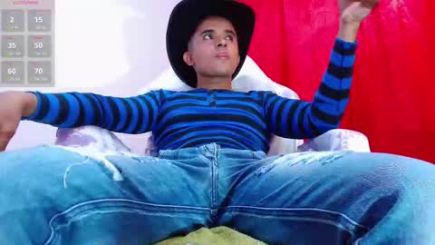 dayro_dduran online show from 10/12/25, 07:35