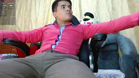 dayro_dduran online show from 04/12/26, 07:08