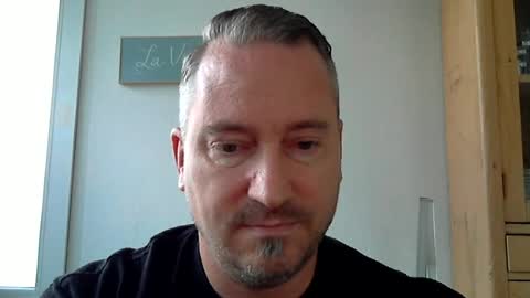 Snapshot of daytrader77 chatting on 07/19/26, 11:58 daytrader77 online show from 07/19/26, 11:58