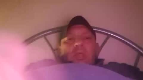 Snapshot of dazzaboxer chatting on 09/21/25, 02:46 dazzaboxer online show from 09/21/25, 02:46