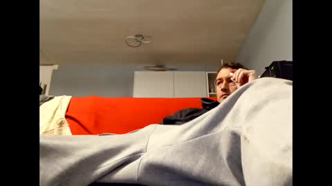 Dazzill online show from 02/03/25, 10:54