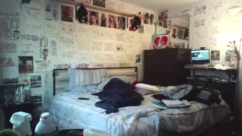 dbeamon92 online show from 02/13/26, 06:26