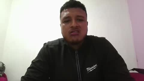 Snapshot of dc333777 chatting on 02/25/26, 10:19 dc333777 online show from 02/25/26, 10:19