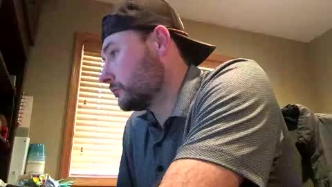 Snapshot of dconstruction chatting on 11/11/25, 07:58 dconstruction online show from 11/11/25, 07:58