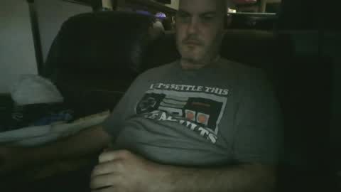 Snapshot of ddboobman chatting on 05/10/26, 03:50 want girl to play with me online show from 05/10/26, 03:50