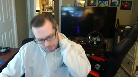 Snapshot of ddeeeezznnuuttzz chatting on 01/14/25, 02:29 ddeeeezznnuuttzz online show from 01/14/25, 02:29