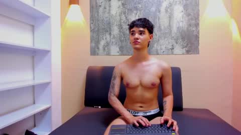 Deacon online show from 04/15/26, 09:04