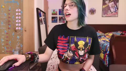 Snapshot of deadratsoup chatting on 12/30/24, 07:32 Rat online show from 12/30/24, 07:32