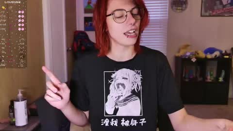 Snapshot of deadratsoup chatting on 10/28/25, 03:47 Rat online show from 10/28/25, 03:47