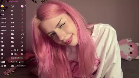 Maggie online show from 05/17/26, 05:09