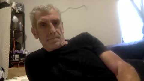 Snapshot of deanofflove221000 chatting on 11/15/25, 07:49 deanofflove221000 online show from 11/15/25, 07:49