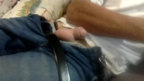 Snapshot of deanofflove221000 chatting on 02/20/26, 06:26 deanofflove221000 online show from 02/20/26, 06:26