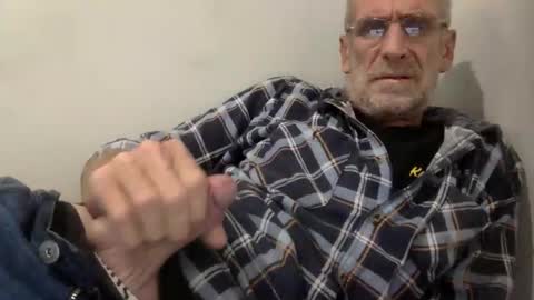 deanofflove221000 online show from 04/03/26, 01:47