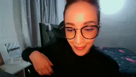 Juliet online show from 02/25/25, 01:09