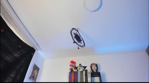 venus  adam online show from 04/18/26, 08:09