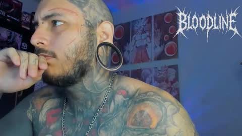    online show from 10/24/25, 04:14