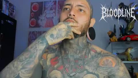    online show from 11/08/25, 05:12