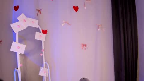 deb_moore online show from 02/20/26, 06:26