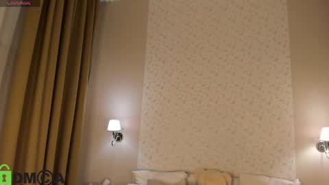 Jennifer online show from 04/21/26, 12:12