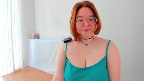 Snapshot of debbiewood chatting on 06/14/26, 05:09 DeboraDebbieDee online show from 06/14/26, 05:09
